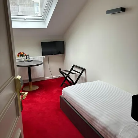 La Bourse Hotel