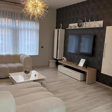 L'imperial Wifi & Confort Ferienhaus *