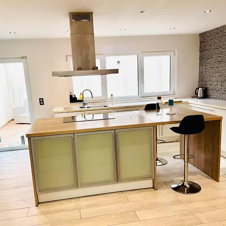 L'imperial Wifi & Confort Ferienhaus Brüssel