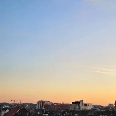Penthouse Lumineux Avec Grande Terrasse De 40m2 Daire *
