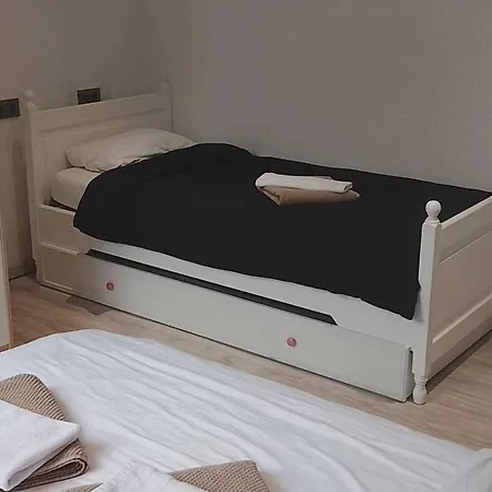 European District Thirteen