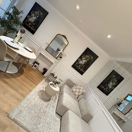 Charming Studio, Perfect Getaway Apartamento Bruselas