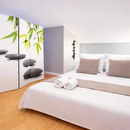 Luxury Loft Duplex Penthouse Of 190m2 & Free Parking ! شقة *