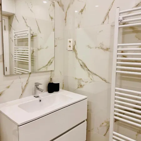 Skyline Duplex Parking Fibre Modernite