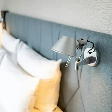 Hotel One 3*