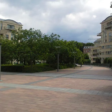 Eurovillage