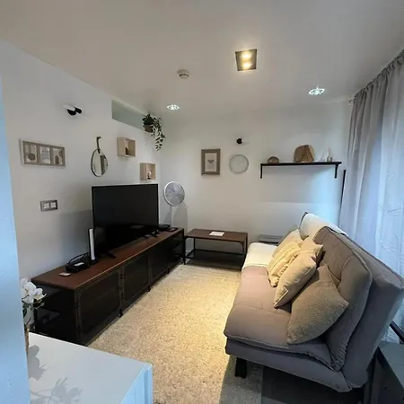 Comfortable In Brussels, 35 M², 3 Persons Brüksel