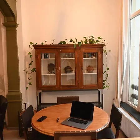 Cozy Apartment In Brussels Of 75 M² アパート *