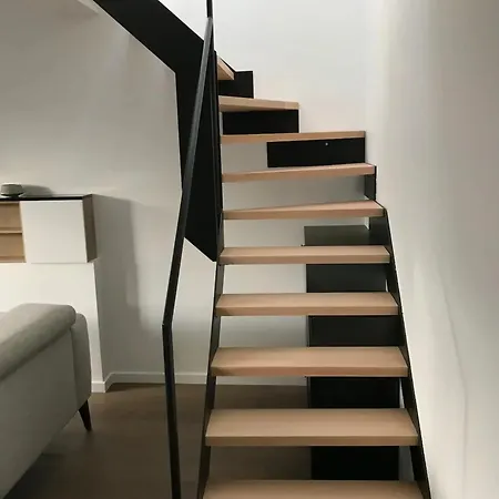 Apartment Cozy Apartment In Saint-Josse-Ten-Noode 80 M² 3*