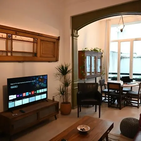 アパート Cozy Apartment In Brussels Of 75 M² *