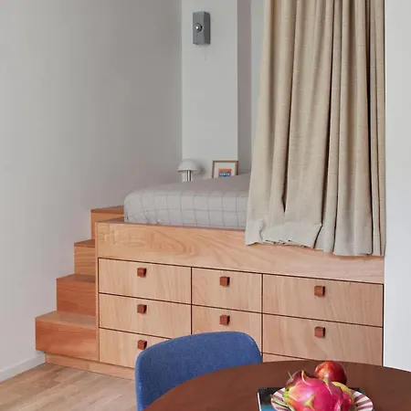 With View In Saint-gilles, 80 M² Brussels