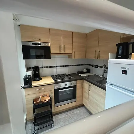 Comfortable In Brussels, 35 M², 3 Persons