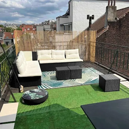 Cozy Apartment In Saint-Josse-Ten-Noode 80 M² Brussels