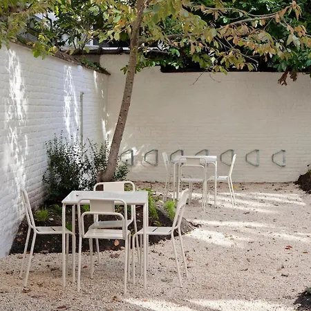 Apartment With View In Saint-gilles, 80 M² *