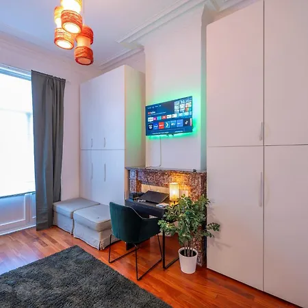 Euro Edens - Cozy Family Guest house 3*