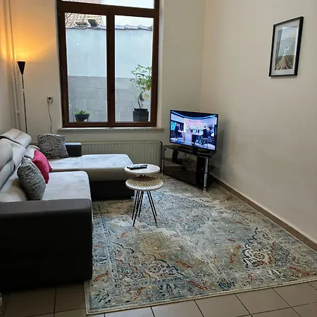 Et Dans Un Immeuble * 布鲁塞尔