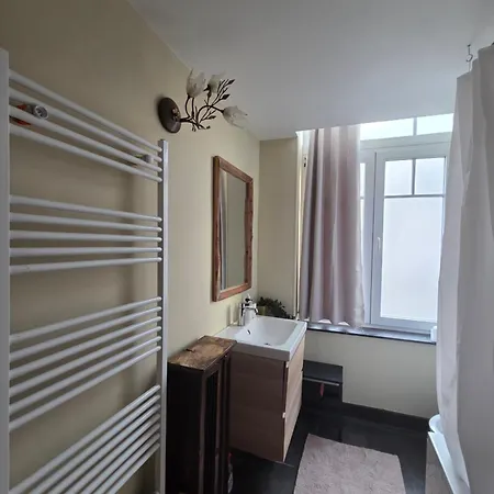 招待所 Pb155, Balcony With Street View