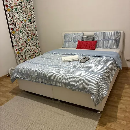 Homestay Et Dans Un Immeuble