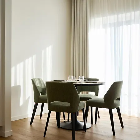 Apartmanhotel Georges Henri *