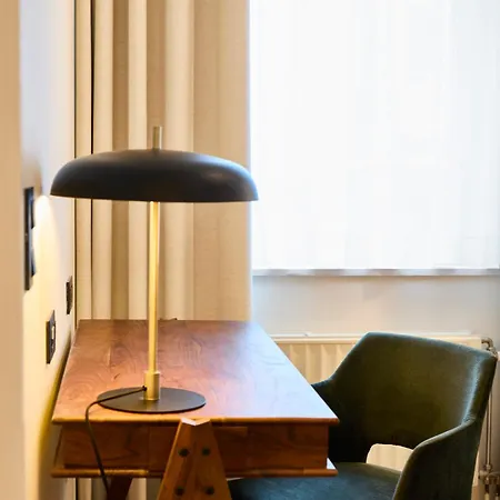 Georges Henri Apartmanhotel *