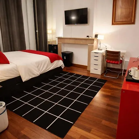 Euro Edens Cosy Historic In Jacuzzi, Garden, Location 게스트하우스 브뤼셀