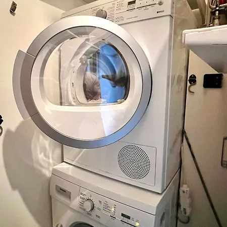 Skyline Penthouse 220 M2 Of Refined Elegance 4* Bruksela