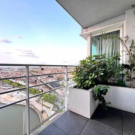 Bed & Breakfast Luxury Skyline Penthouse In 220 M2 Of Elegance 4*