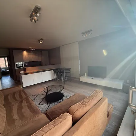 Apartment With 2 Bedrooms - Sleeps 6 Brussels