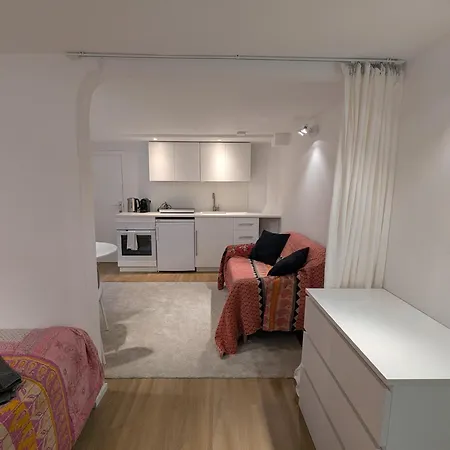 Cozy Nest Basement St Gilles Appartement