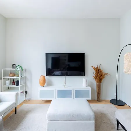 Lejlighed Quiet Near European District *