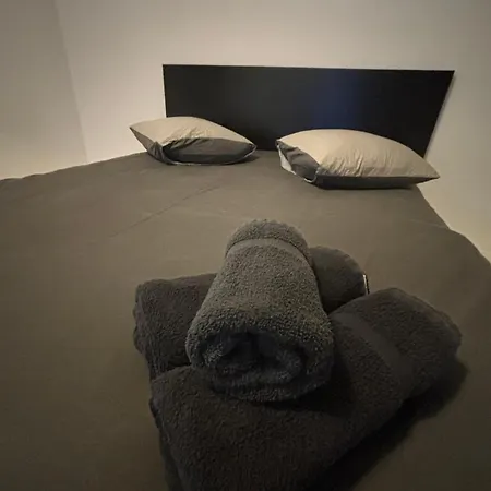 Appartement Modern 1br And Sofa Bed Near Airport Bruxelles