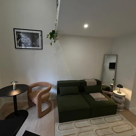 Avec Mezzanine Et Terasse ブリュッセル