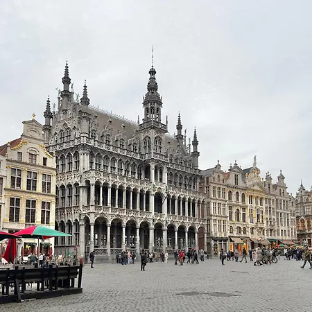 Centre De * Bruksela