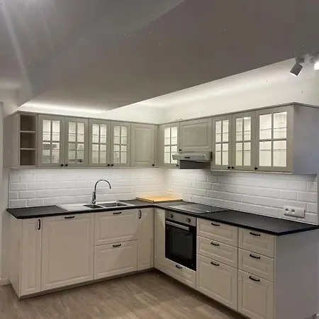 Large 3-bedroom In