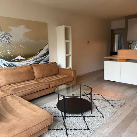 With 2 Bedrooms - Sleeps 6 Brussels