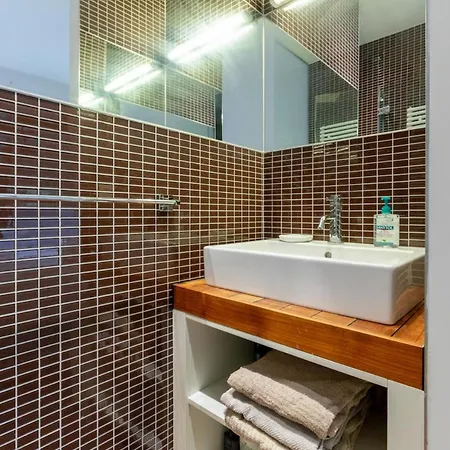 Luxury Deluxe Garden In Centre