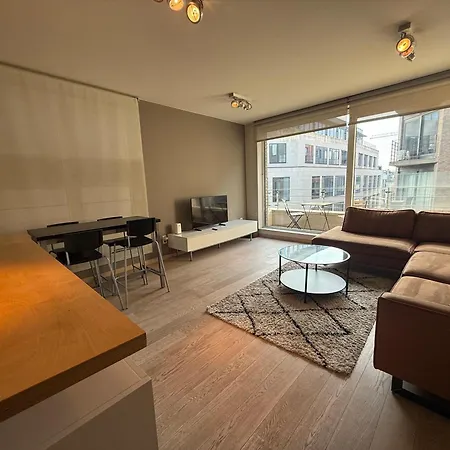 Apartment With 2 Bedrooms - Sleeps 6