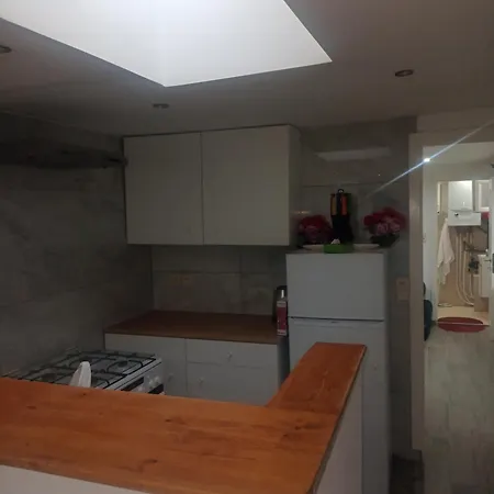 Apartment Price Apparemment Budget Brüssel