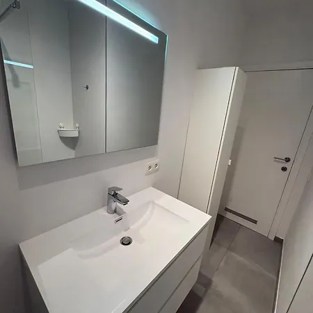 Lejlighed Quiet Near European District *