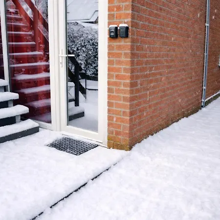 Confortable Situe A Woluwe Saint Lambert