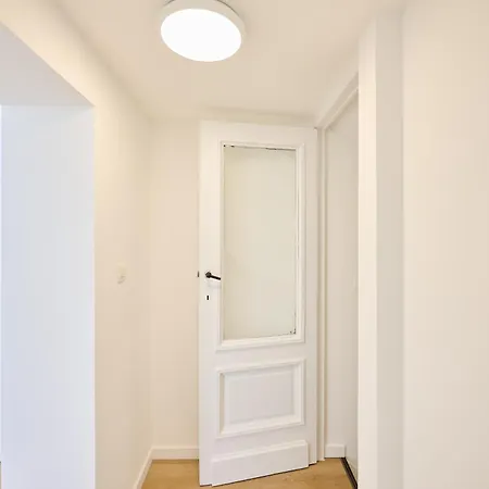 Toison D'or & Saunna 2