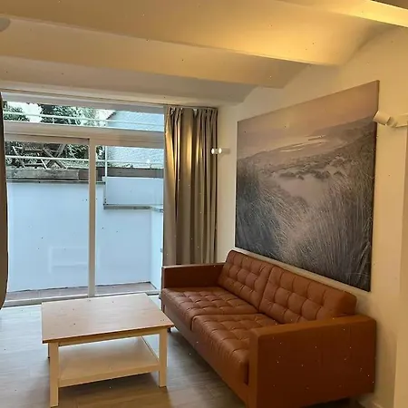 Large 3-bedroom In Appartement *