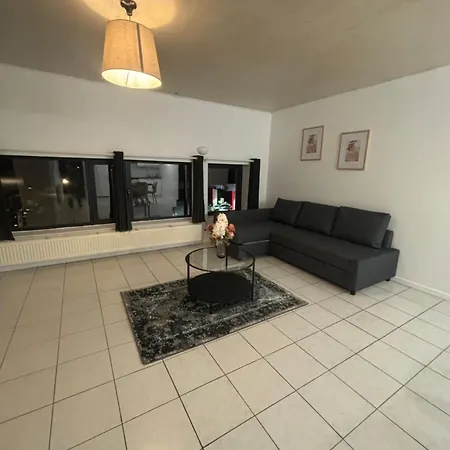 Modern 1br&sofa Bed Near Airport Appartamento Bruxelles