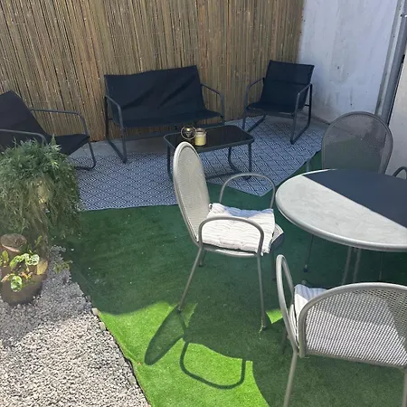 Modern In Brussels, Ground Floor Apartman *