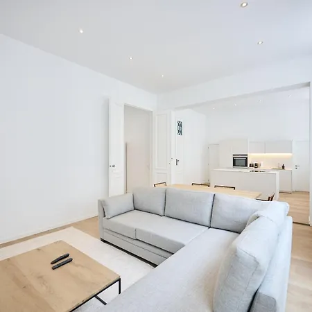 Louise 2 * 布鲁塞尔