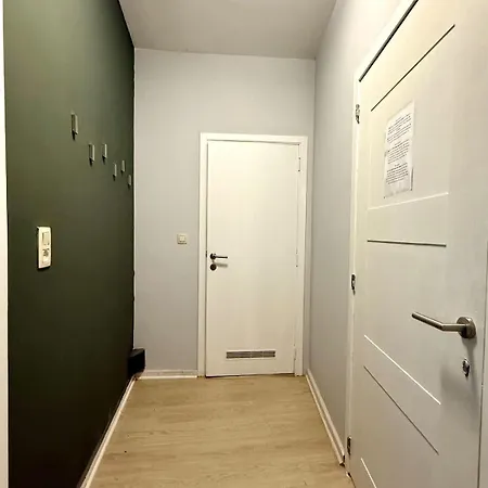 Apartment 3 Min To The Grand-place 6 Min To Manneken Pis & Sleeps 6 *