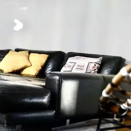 Spacious Terrace In The Heart Of Bruxelles