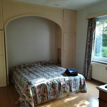 Bright And Cosy In Apartment