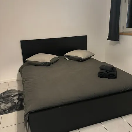 Modern 1br And Sofa Bed Near Airport *