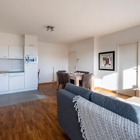 Eu Center Apartment *